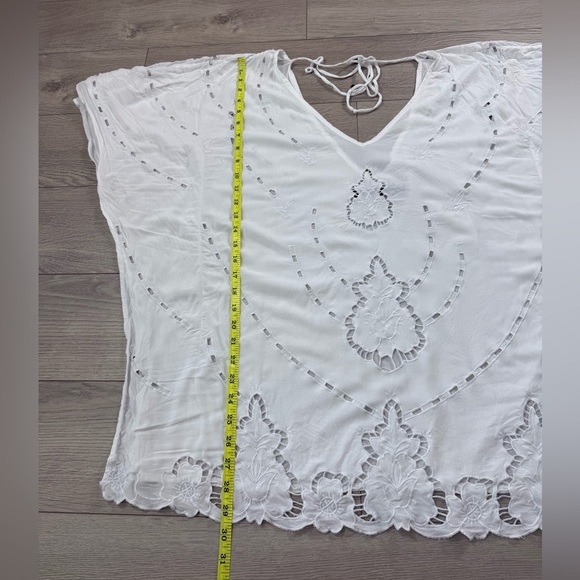 Vix White Eyelet Swimsuit Cover Up - Picture 7 of 8